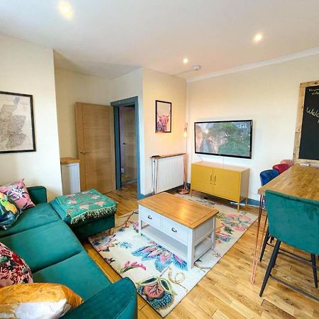 דירות אדינבורו Lively & Energetic 2Br On The Royal Mile מראה חיצוני תמונה