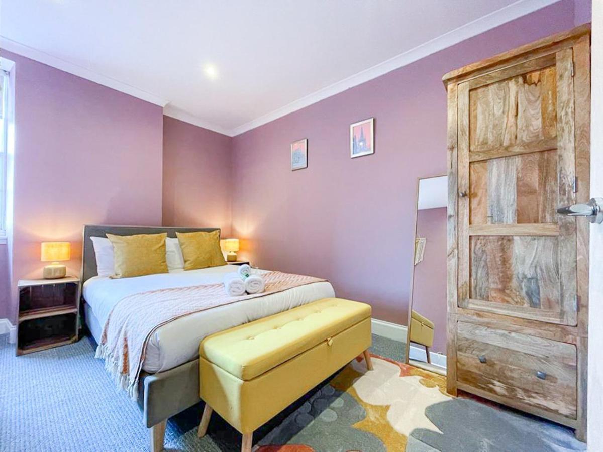 דירות אדינבורו Lively & Energetic 2Br On The Royal Mile מראה חיצוני תמונה