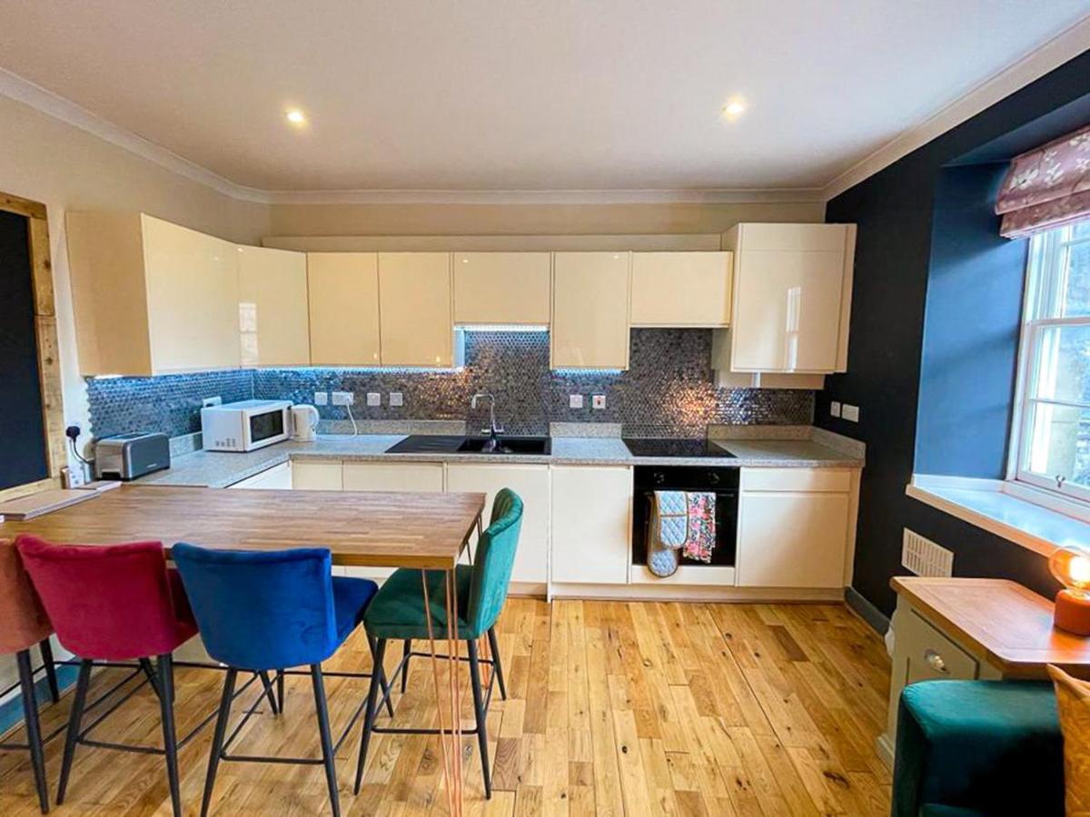 דירות אדינבורו Lively & Energetic 2Br On The Royal Mile מראה חיצוני תמונה