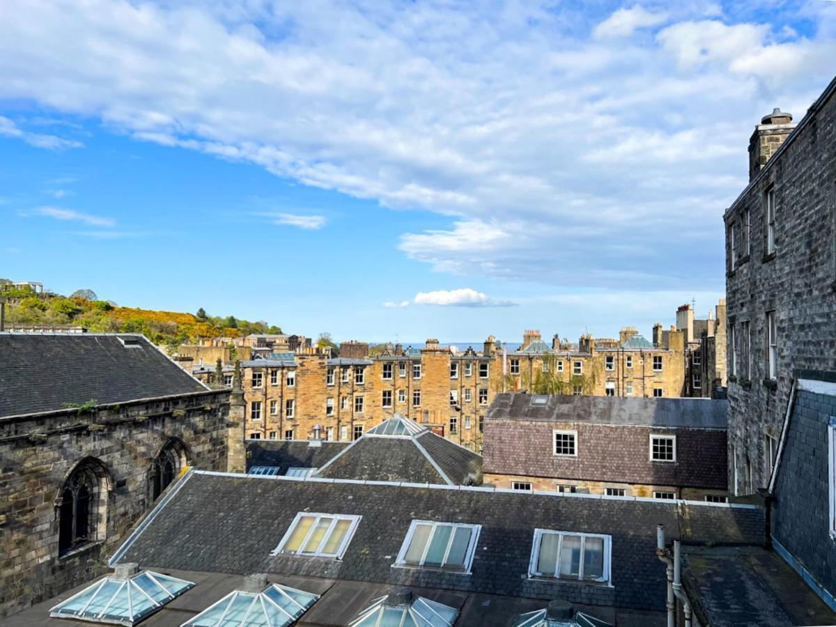 דירות אדינבורו Lively & Energetic 2Br On The Royal Mile מראה חיצוני תמונה